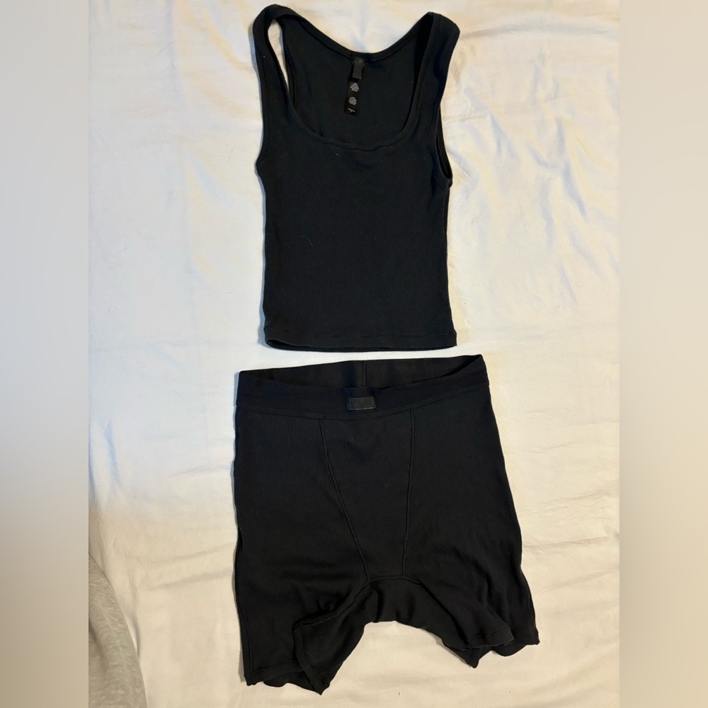 SKIMS boxer and tank set